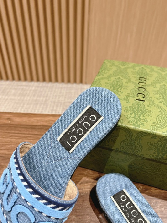 Gucc* Sandal 198