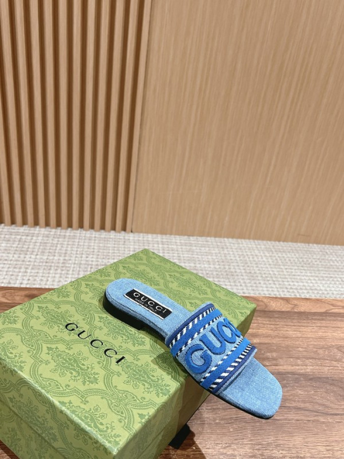Gucc* Sandal 199