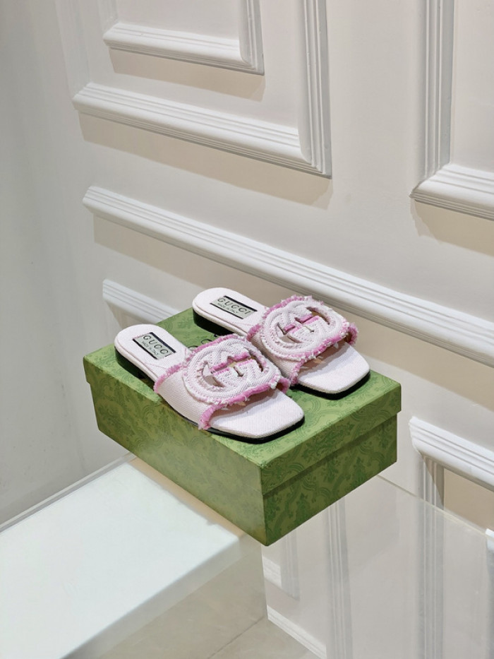 Gucc* Sandal 207