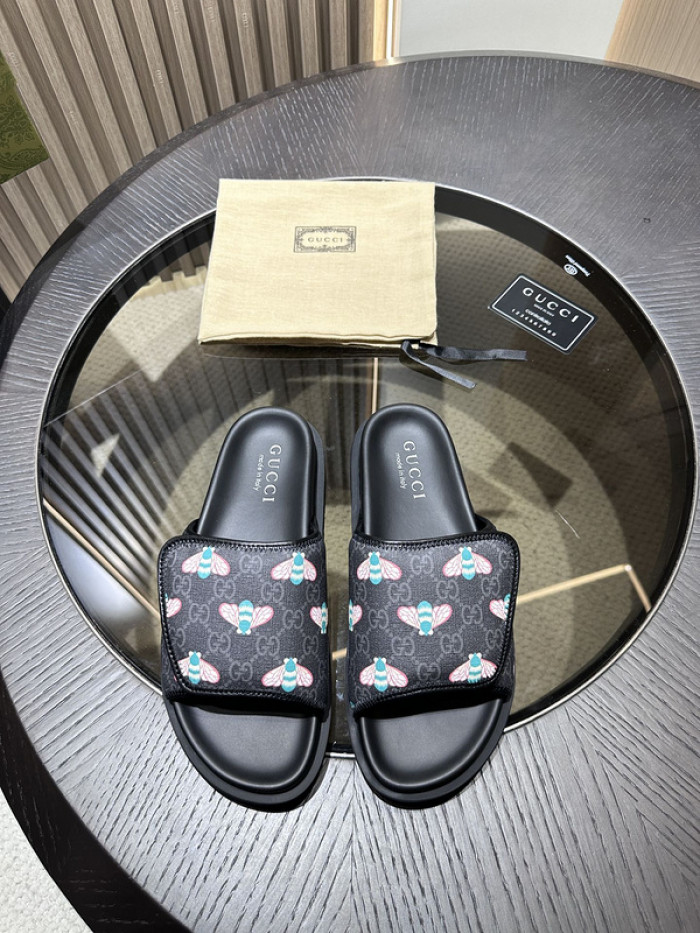 Gucc* Sandal 135
