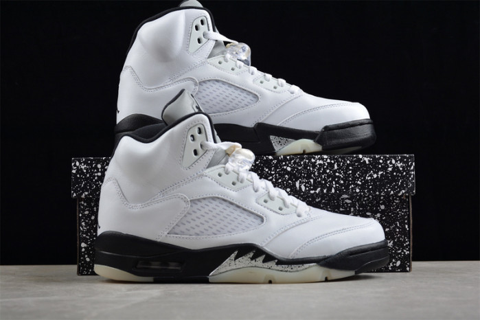 Air Jordan 5 Retro