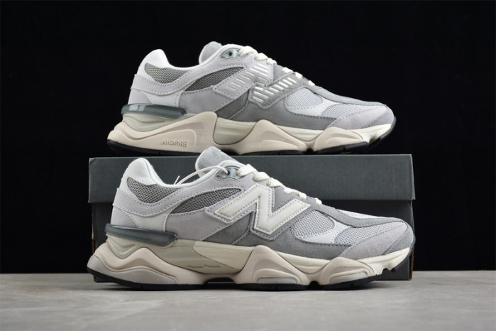 NEW BALANCE SNEAKER 9060
