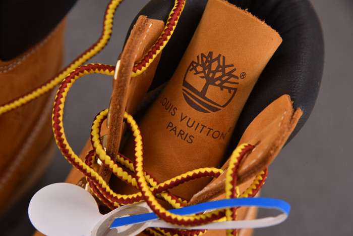 LV BOOTS L000045