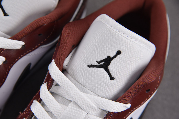 Air Jordan 1 Low SE