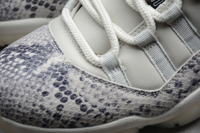 Air Jordan 11 Low Snakeskin Light Bone CD6846-002
