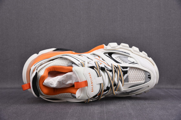 TRACK SNEAKER TS001