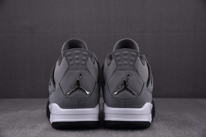 Air Jordan 4