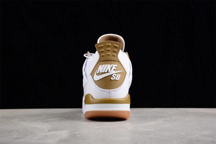 JORDAN 4 RETRO SB