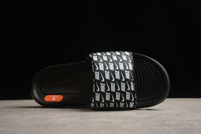 NIKE SANDALS N-001