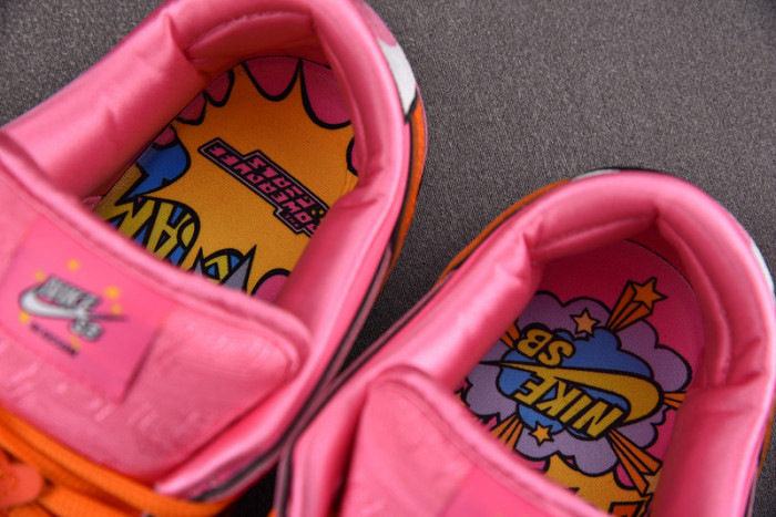 The Powerpuff Girls x Dunk Low Pro SB QS