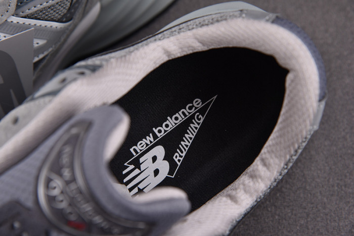 NEW BALANCE SNEAKER NB076