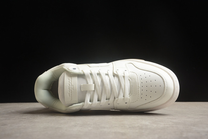 OFW SNEAKER