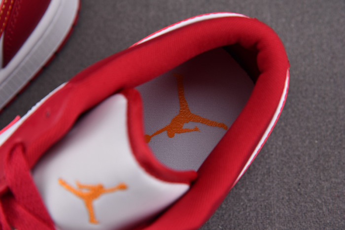 AIR JORDAN 1 LOW