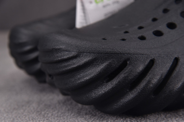 CROCS X SALEHE BEMBURY C00017