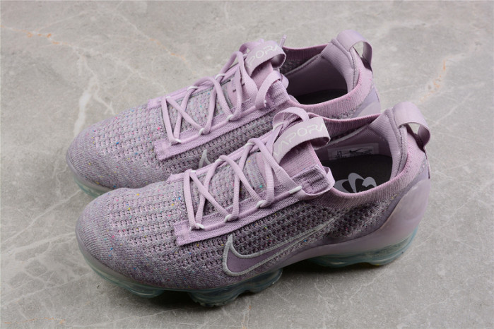 NIKE Wmns Air VaporMax 2021 Flyknit