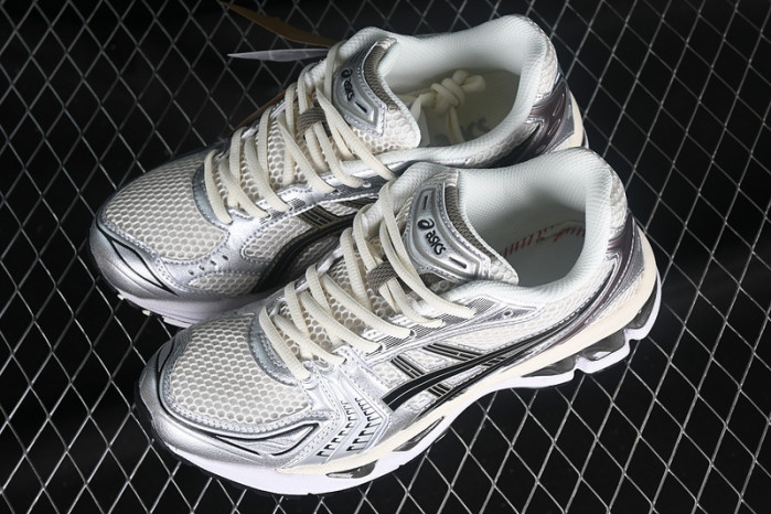 As*ic*s gel kayano 14