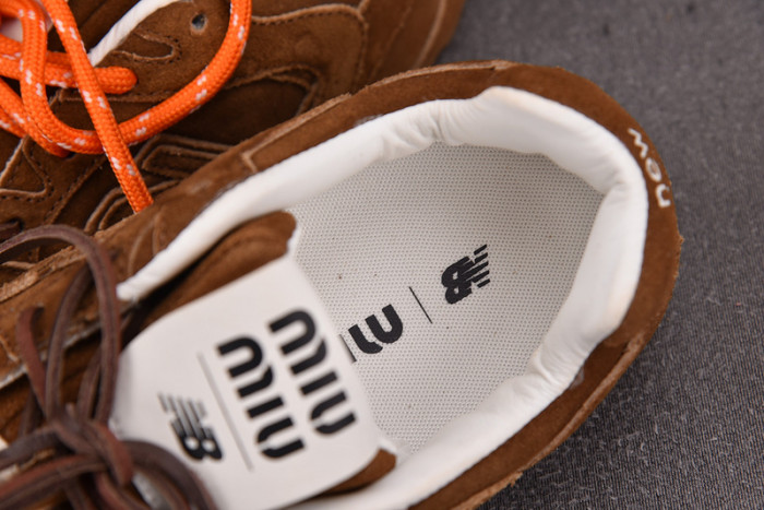 NEW BALANCE x Miu Miu 530 SL