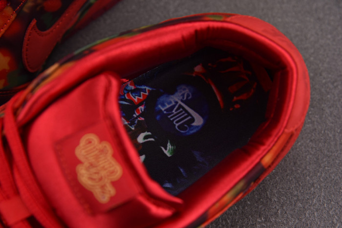 The Wizard of Oz x Nike SB Dunk Low FZ1291-600