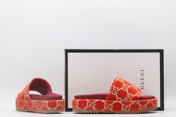 Gucc* Sandal84