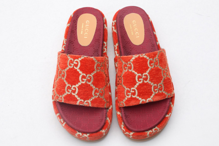 Gucc* Sandal84