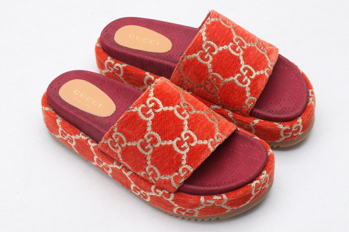 Gucc* Sandal84