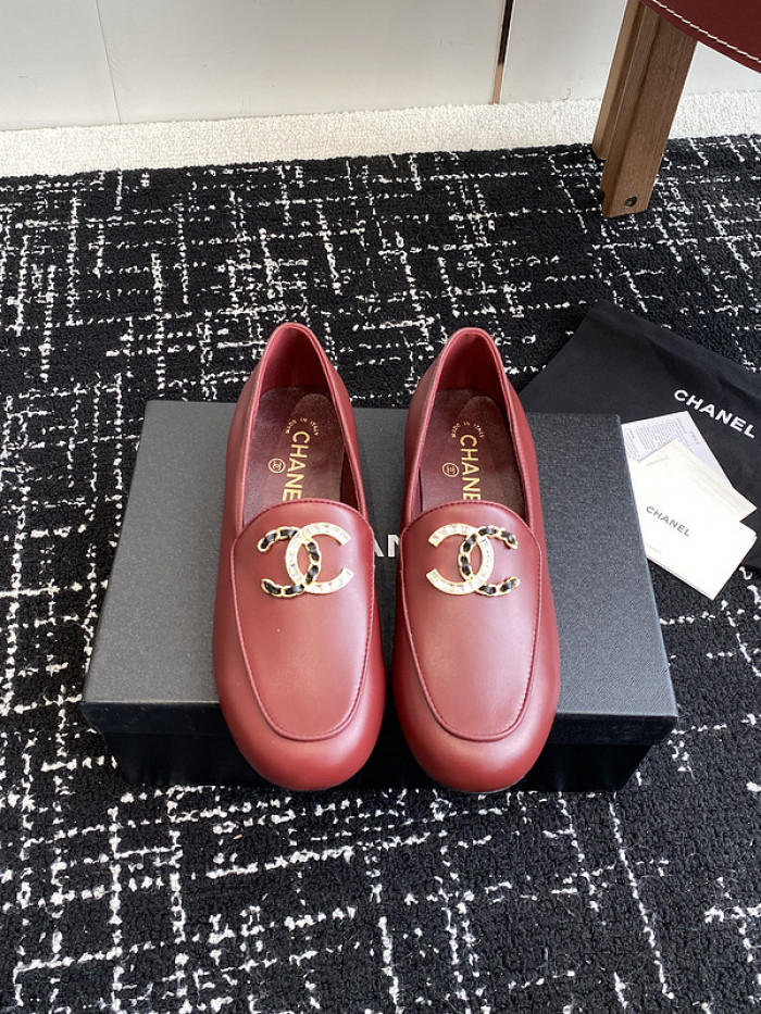 Chane* SNEAKERS