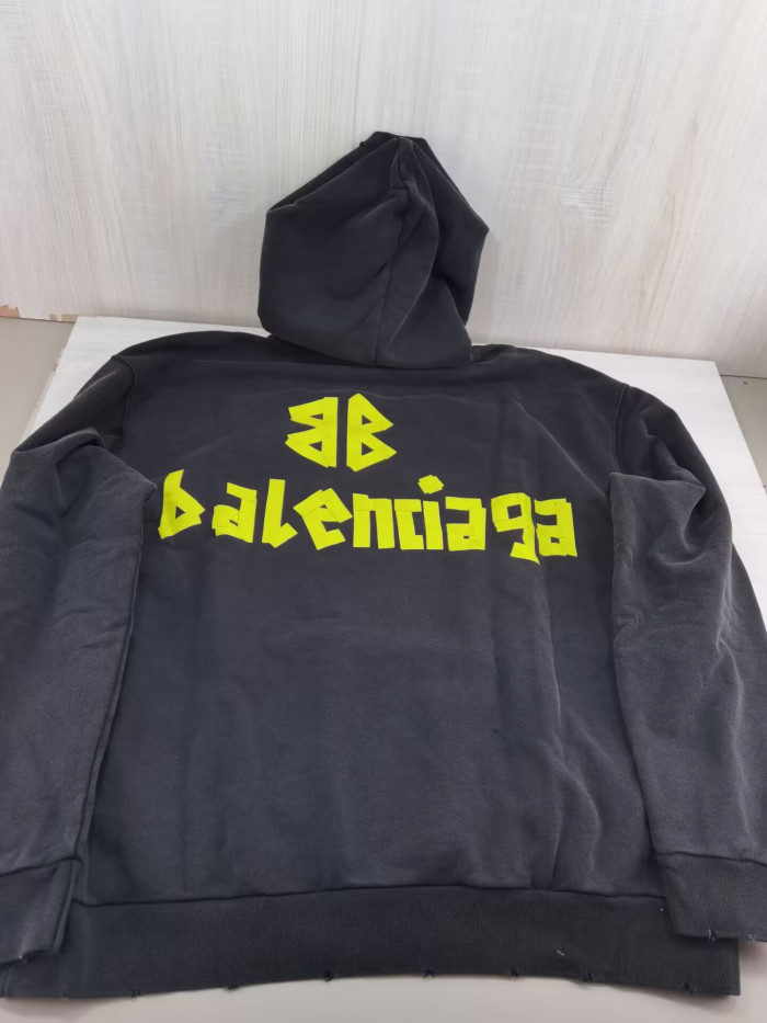 Balenciag**a CLOTHES BAC00001