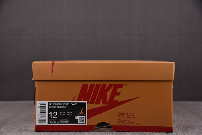 AIR Jordan 1 RETRO Low OG 