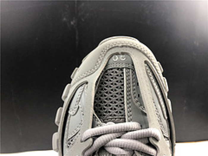 TRACK SNEAKER TS039