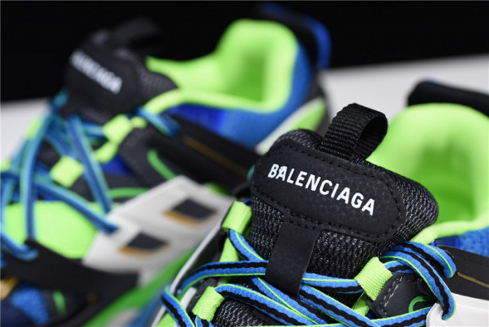 TRACK SNEAKER TS006