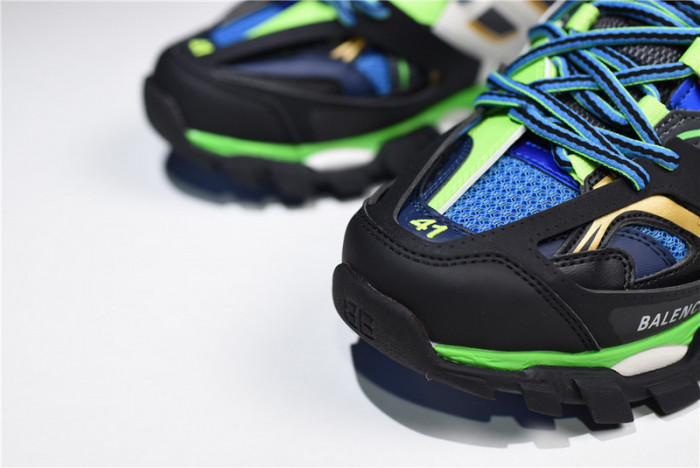 TRACK SNEAKER TS006