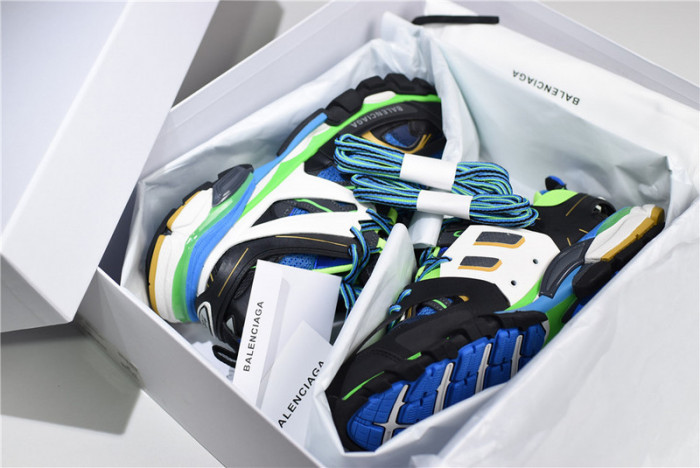 TRACK SNEAKER TS006