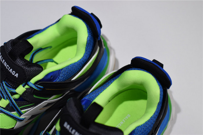 TRACK SNEAKER TS006