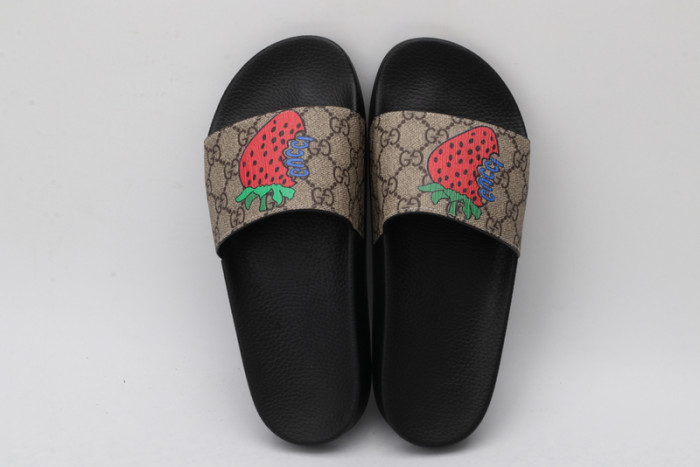 Gucc* Sandal14