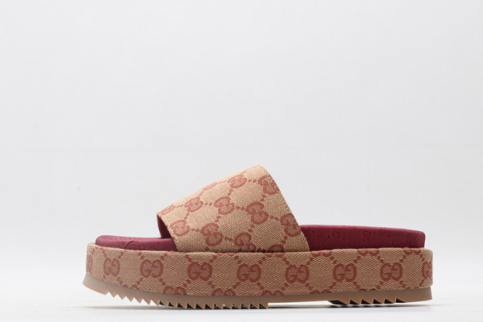 Gucc* Sandal73