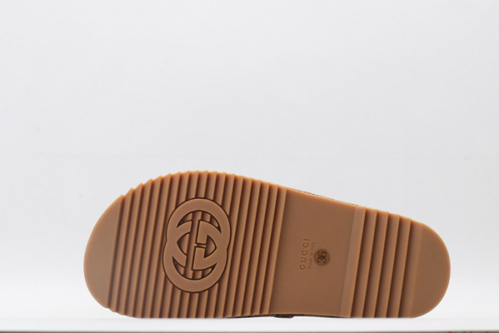 Gucc* Sandal73
