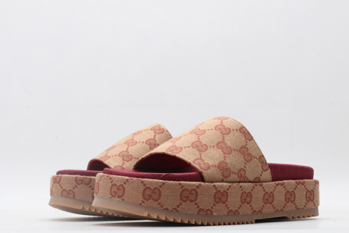 Gucc* Sandal73