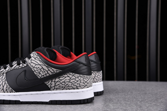 S*p*e x dunk low pro sb