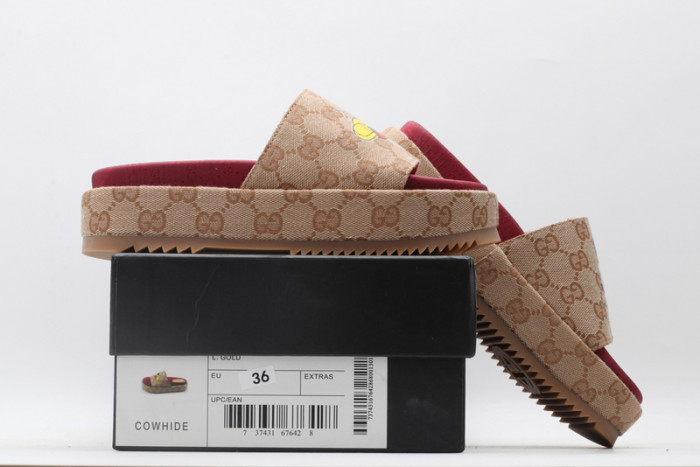 Gucc* Sandal71