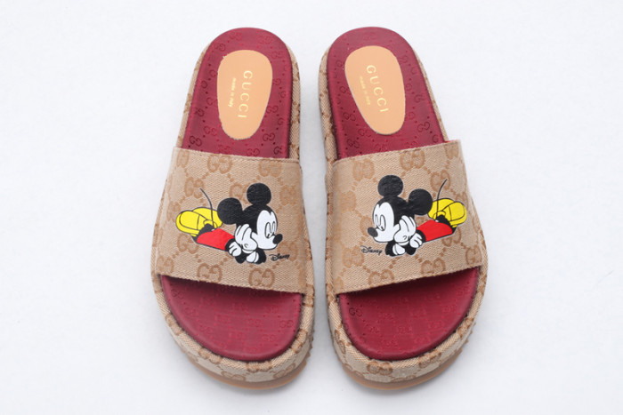 Gucc* Sandal71