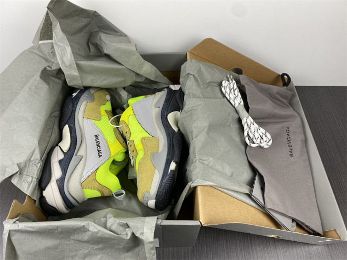 TRIPLES TRAINER SNEAKERS 2000038