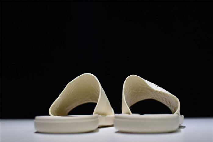 Gucc* Sandal10