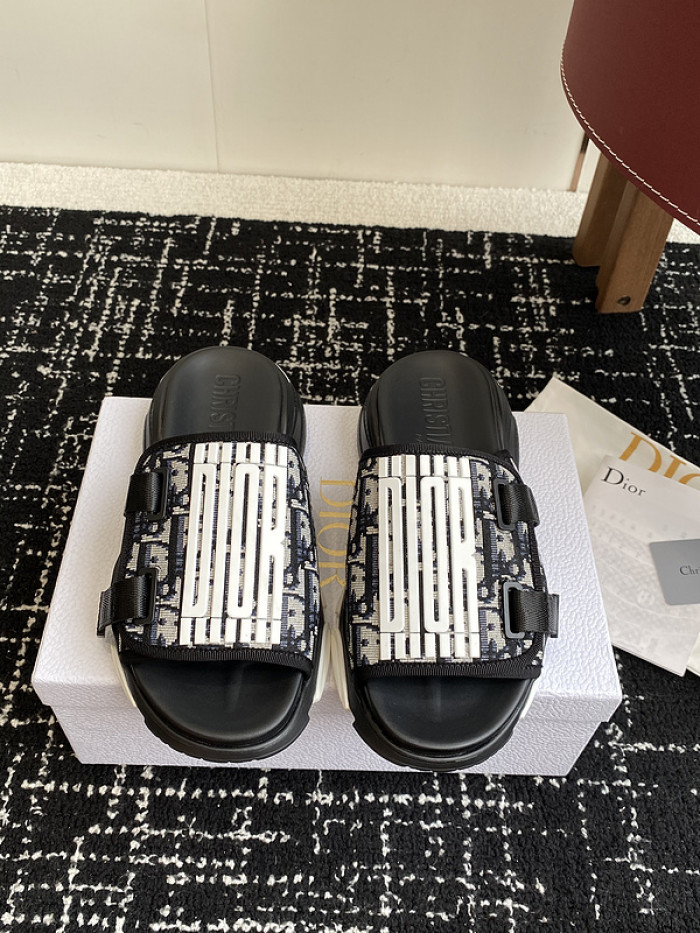 DIO*R SANDALS