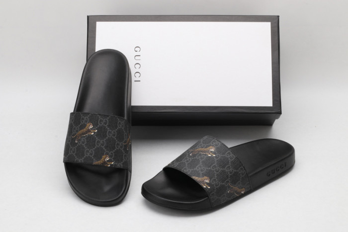 Gucc* Sandal52