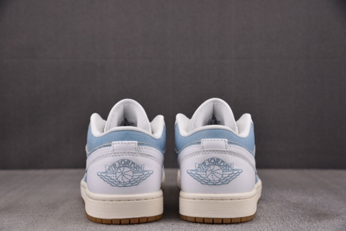Air Jordan 1 Low SE 
