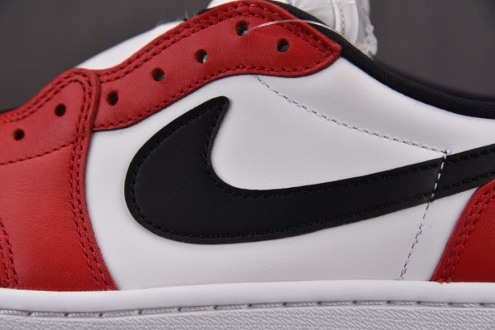 Air Jordan 1 Retro Low OG 