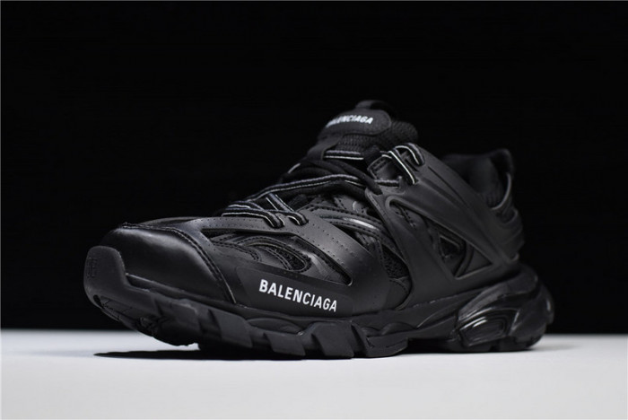 TRACK SNEAKER TS007
