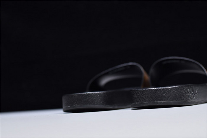 L&V sandal2
