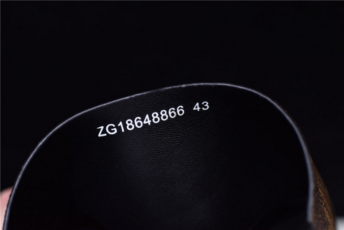 L&V sandal2