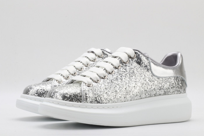 ALEXANDER MCQ40